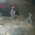 Dupla rouba carro e faz duas mulheres e criança reféns em Contagem (Reprodução/PMMG)
